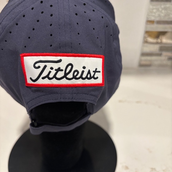 Titleist Tour Breezer Rope Golf Hat Adjustable Cap Excellent Condition Blue - Picture 6 of 7